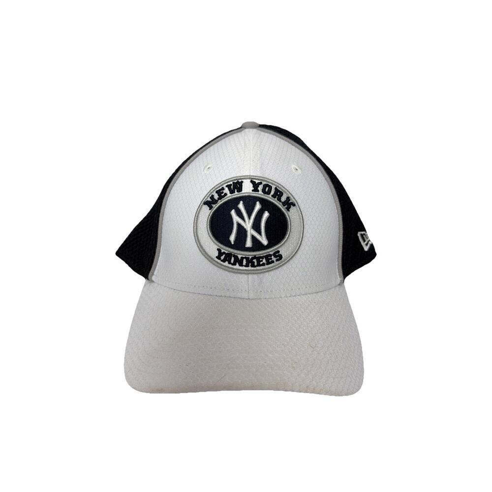 New Era 39THIRTY New York Yankees Hat Cap Large Logo Size Large /XLarge MLB